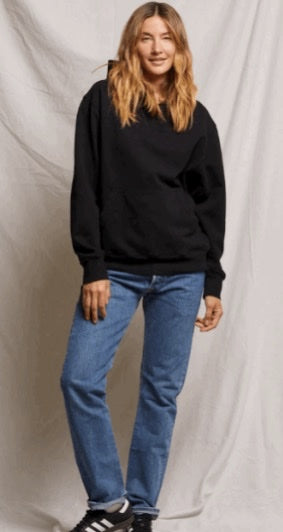 Perfect White Tee Kourtney Hoodie