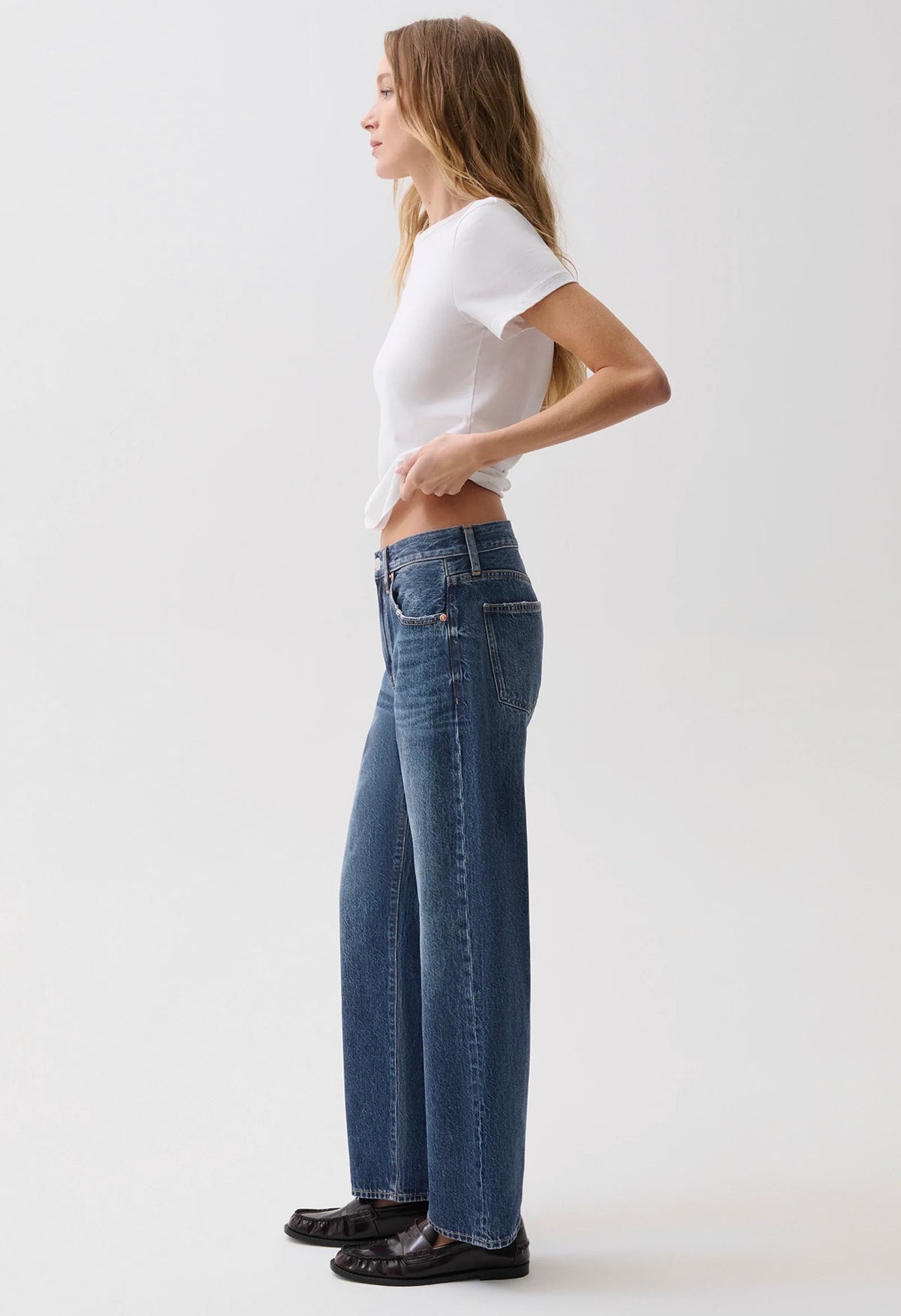 Pistola Lexi Mid Rise Bowed Straight Leg