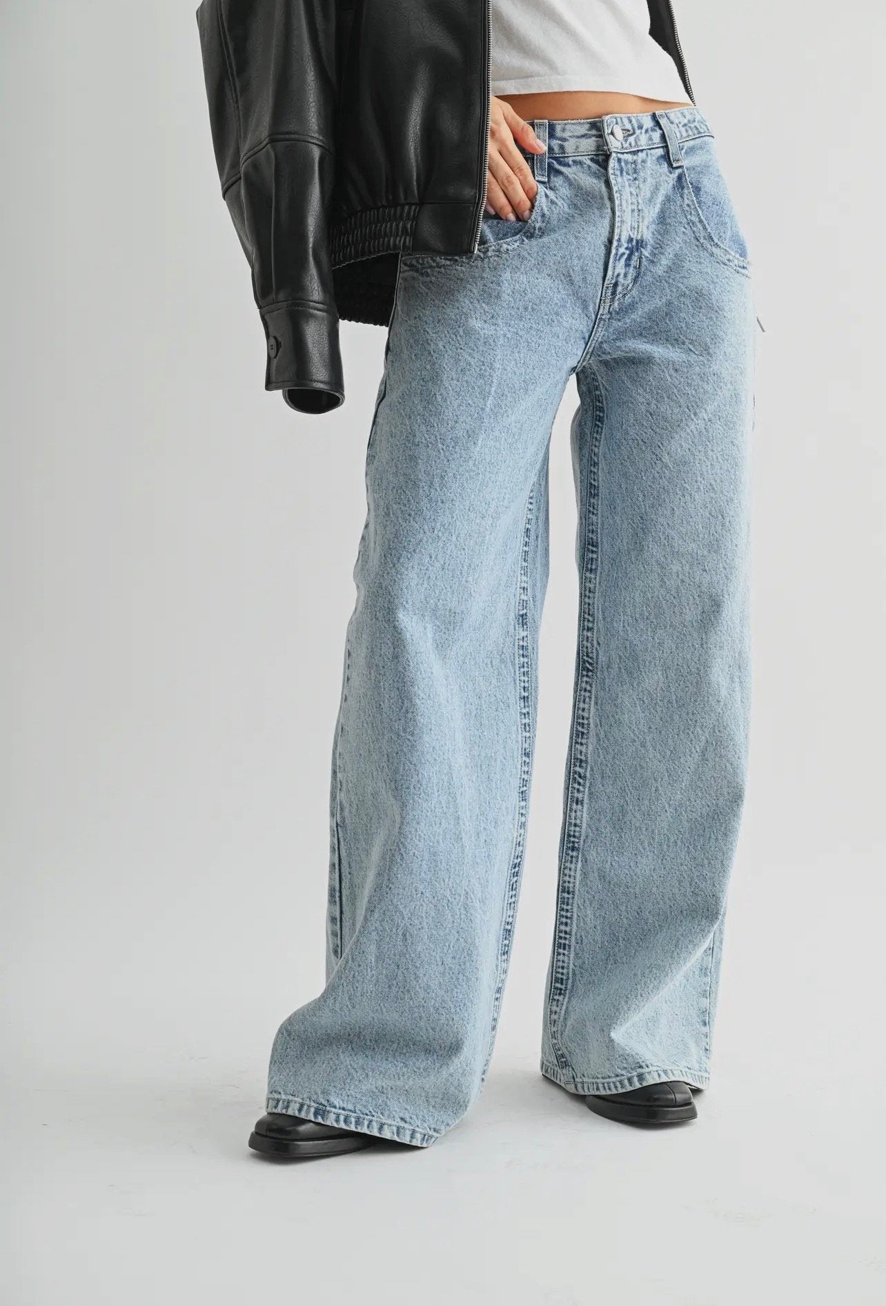 JBD Evan Mid Rise Baggy Straight