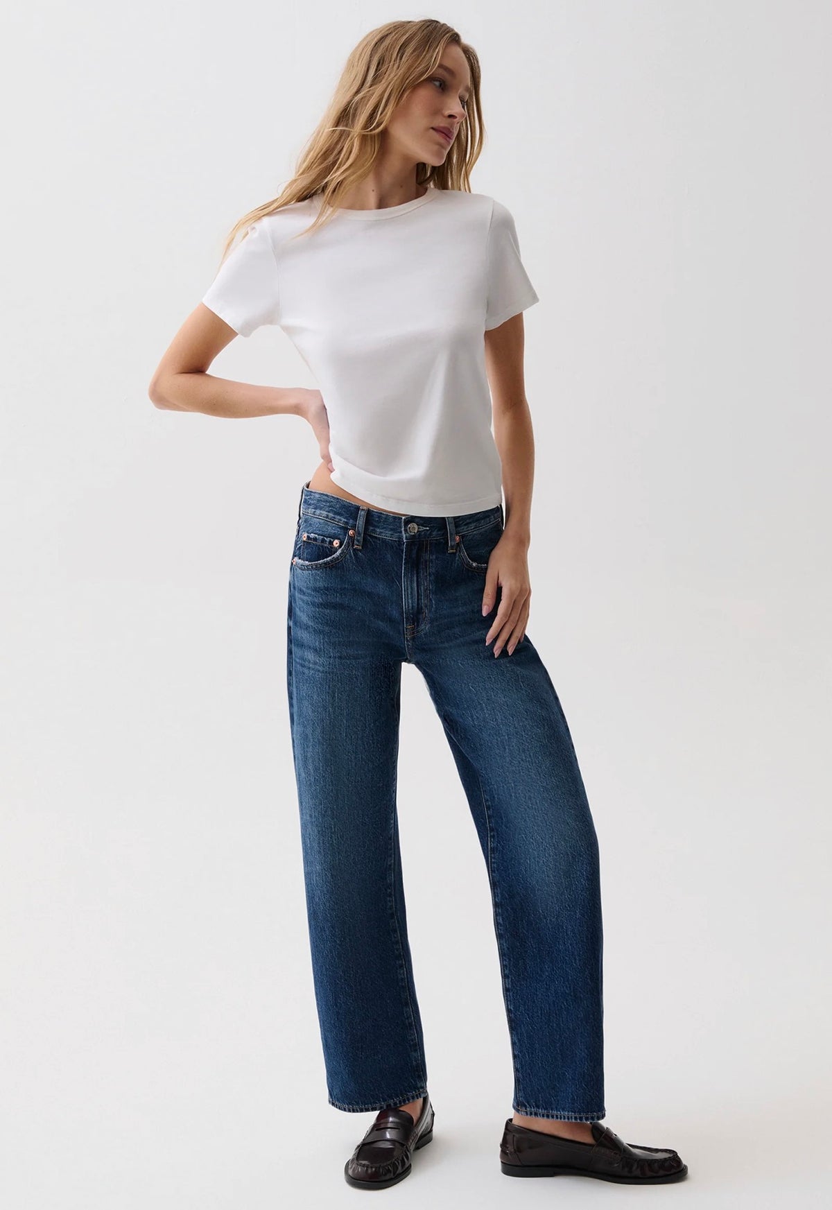 Pistola Lexi Mid Rise Bowed Straight Leg