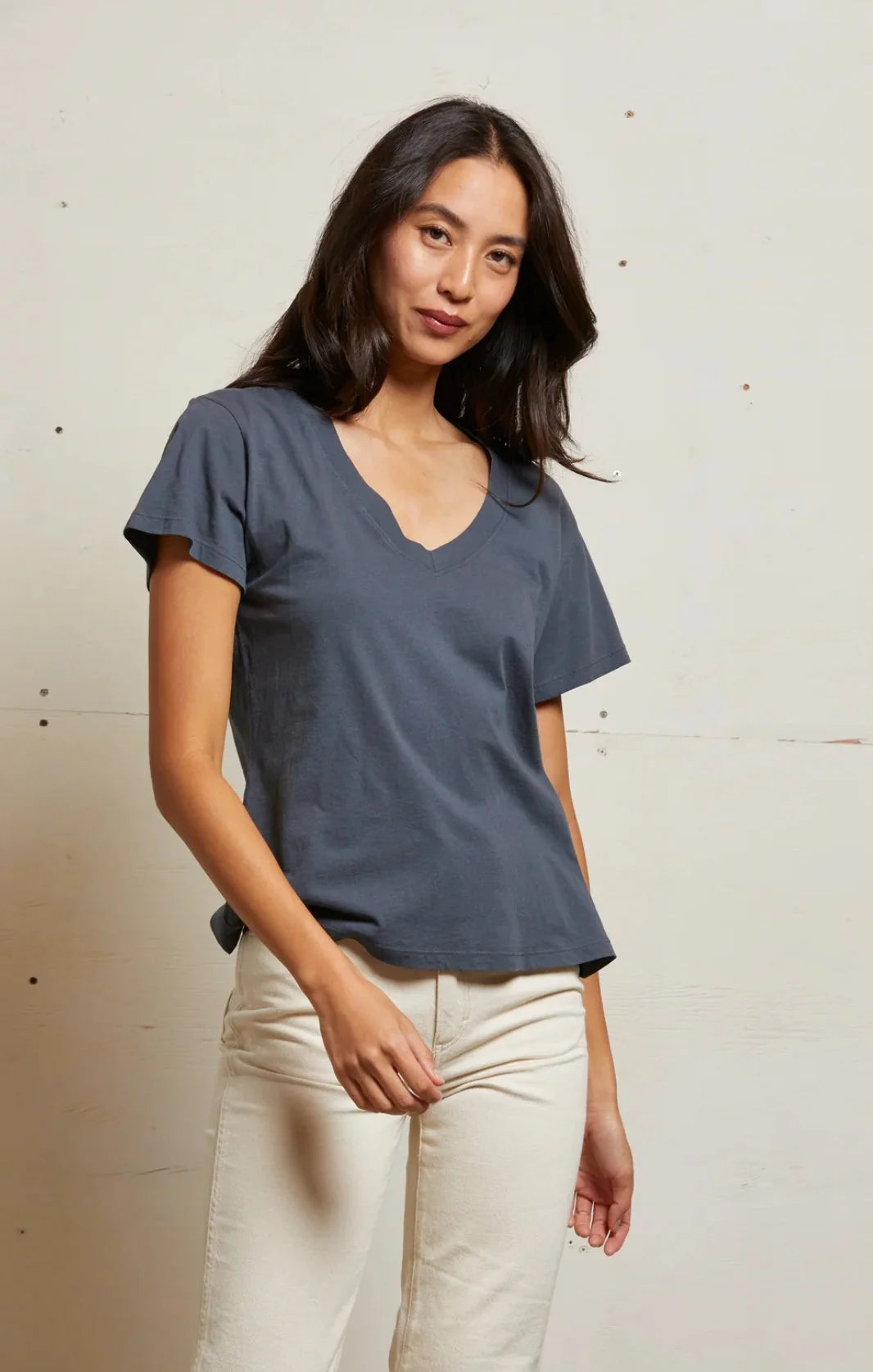 Perfect White Tee Hendrix V-Neck Tee