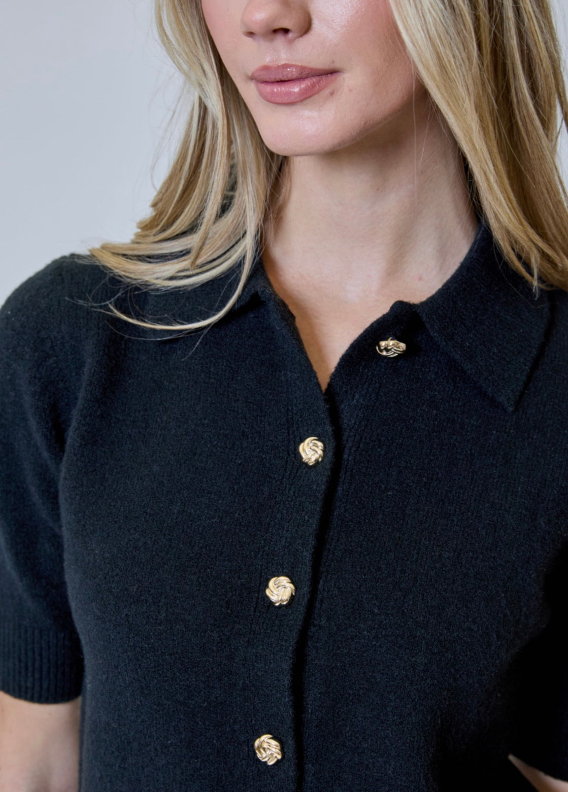 Design History Short Sleeve Cardi
