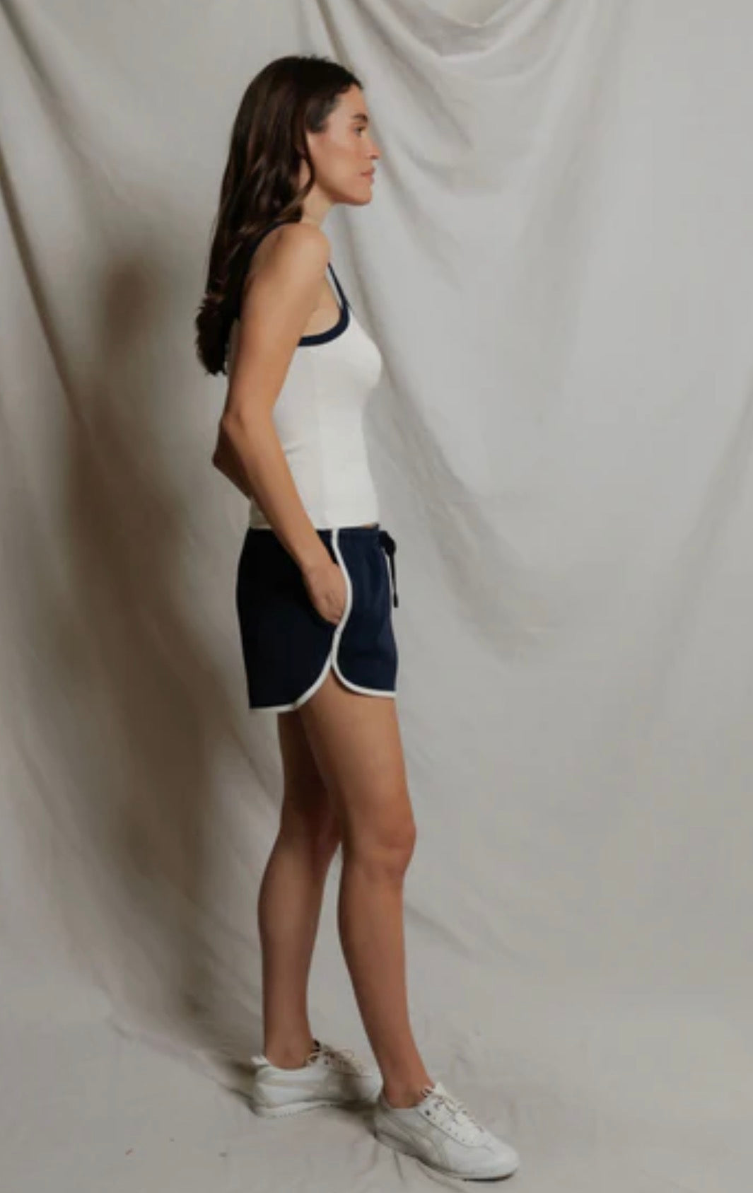 Perfect White Tee Leo Short