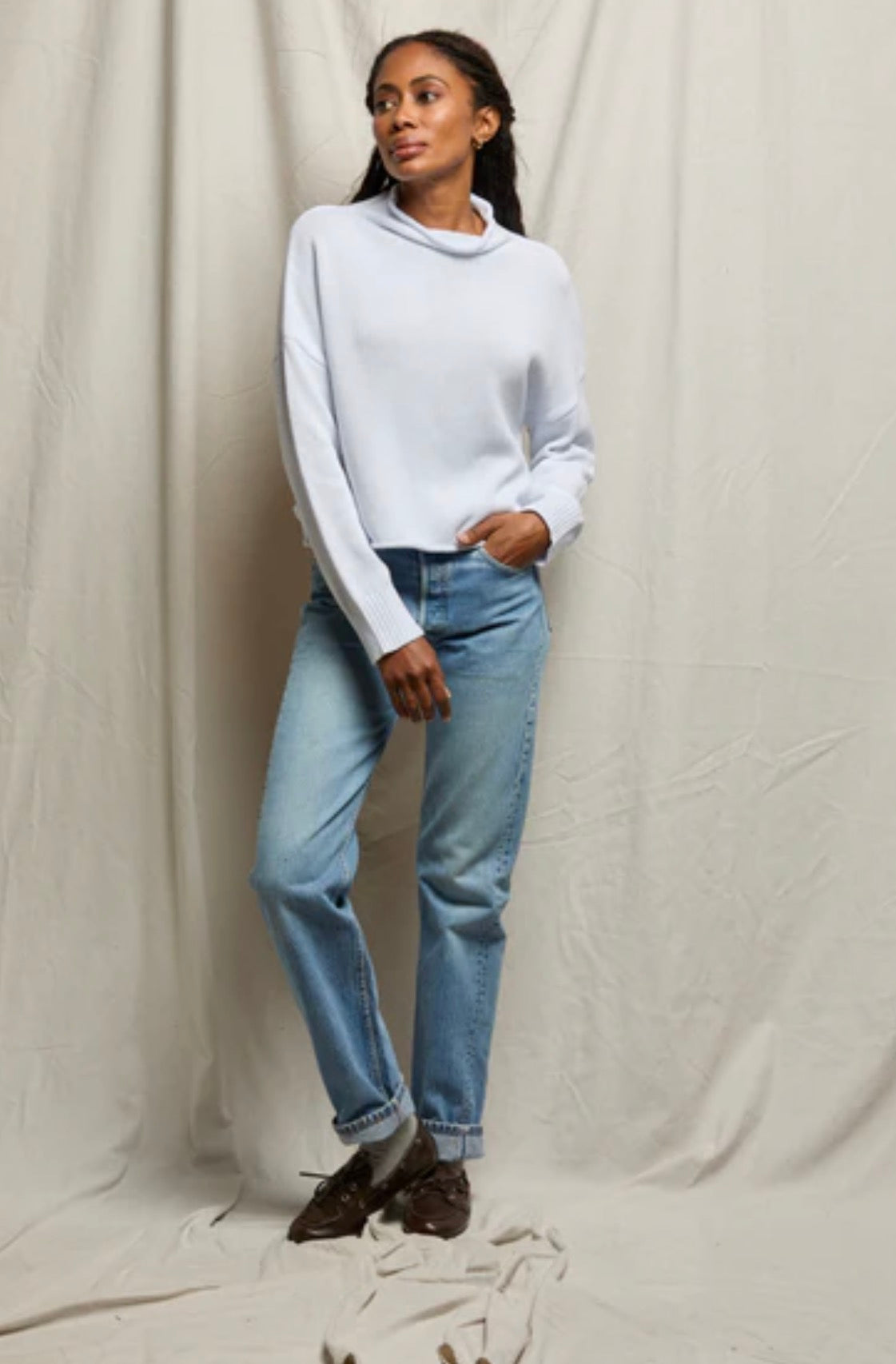 Perfect White Tee Kiki Sweater