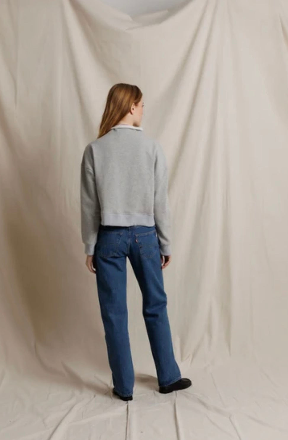 Perfect White Tee Arden Sweatshirt