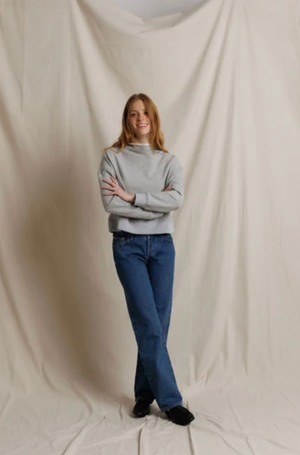 Perfect White Tee Arden Sweatshirt