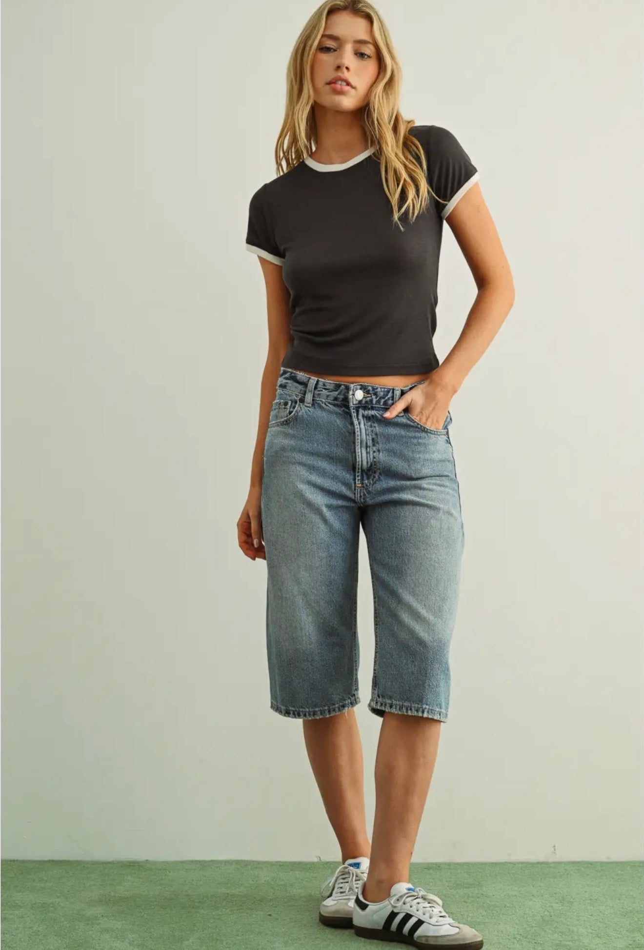 Willa Ringer Tee