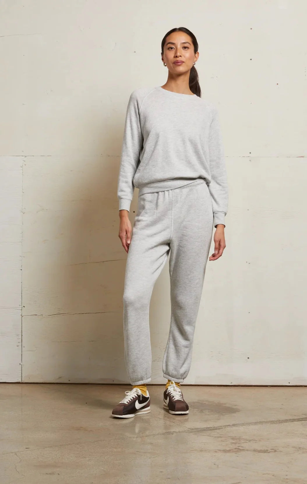 Perfect White Tee Stevie Sweatpants