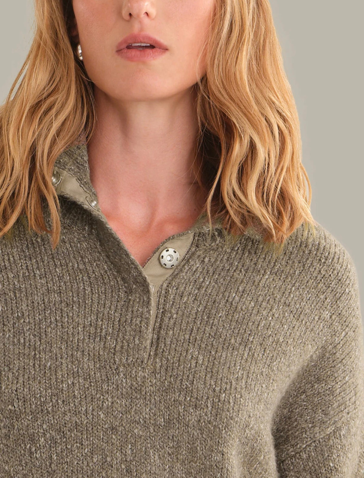 525 Boxy Snap Front Henley