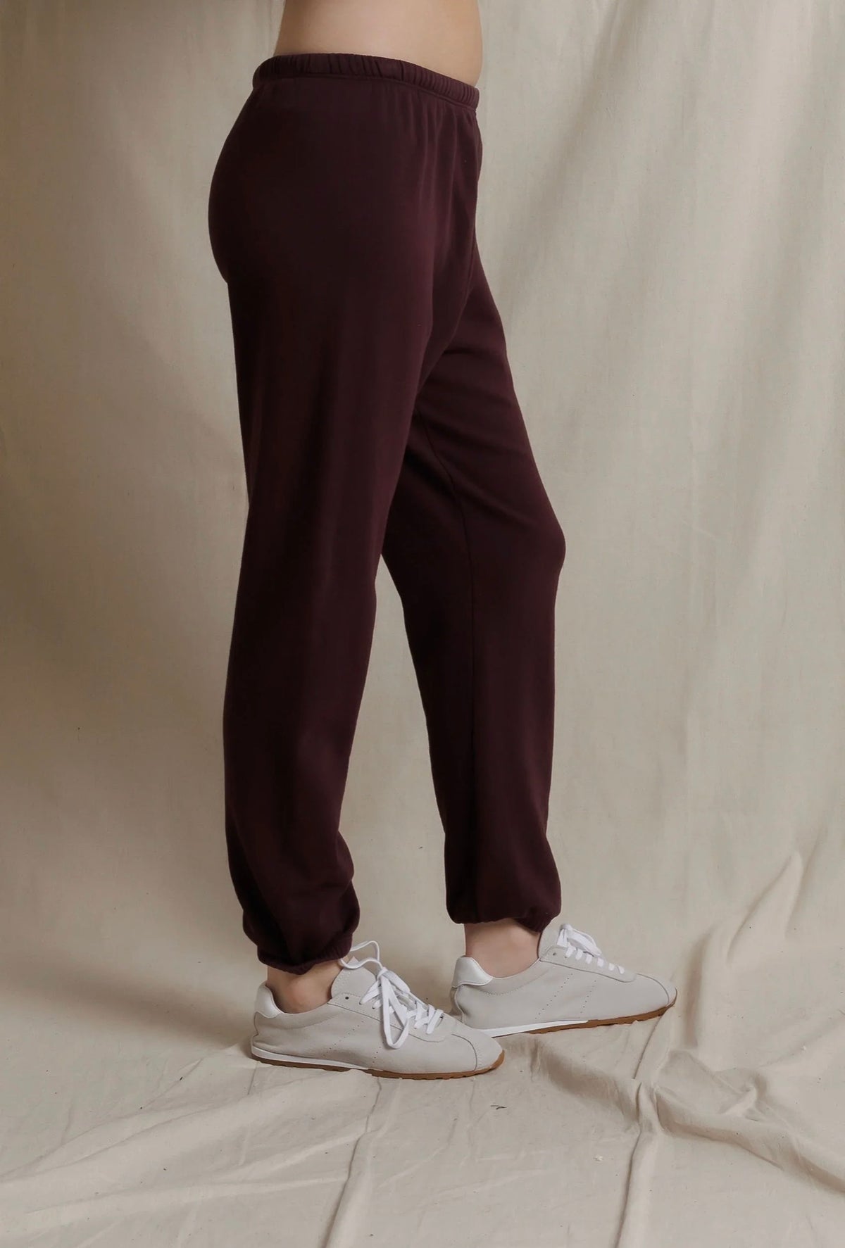Perfect White Tee Johnny Jogger