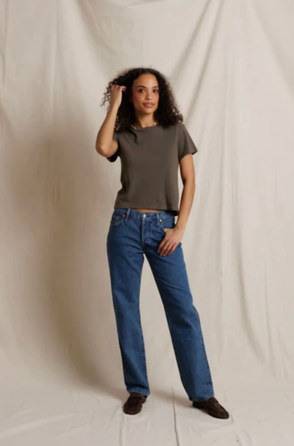 Perfect White Tee Lisa Crew Neck Tee