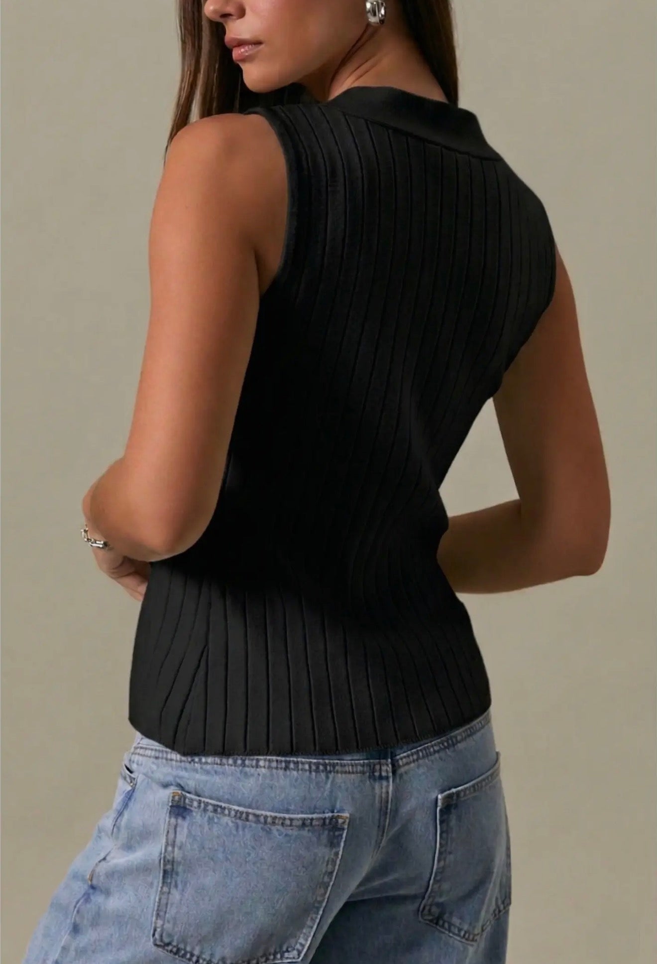 Elizabeth Tank