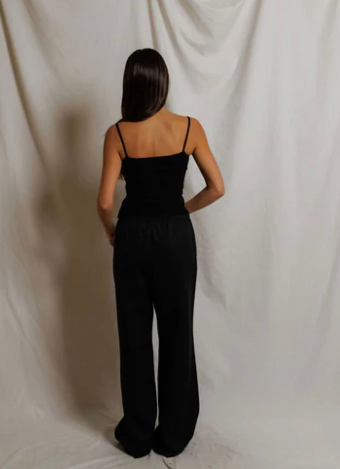 Perfect White Tee Lorana Linen Pant