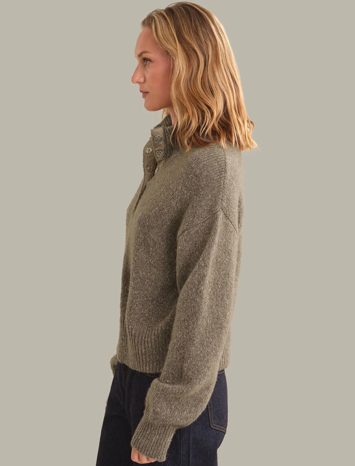 525 Boxy Snap Front Henley