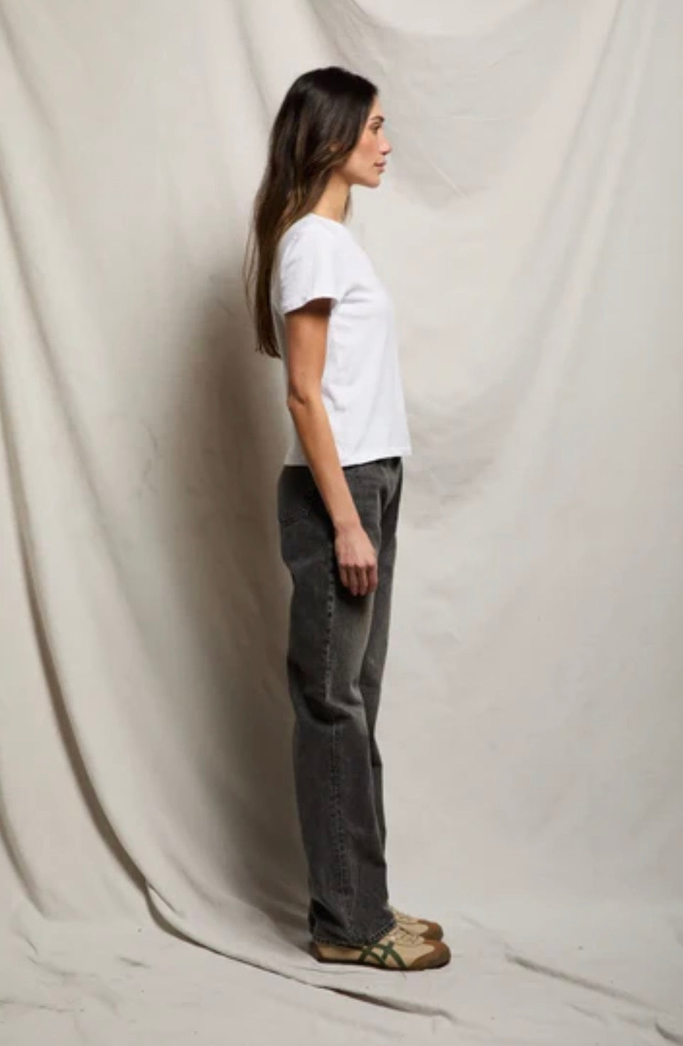 Perfect White Tee Lisa Crew Neck Tee