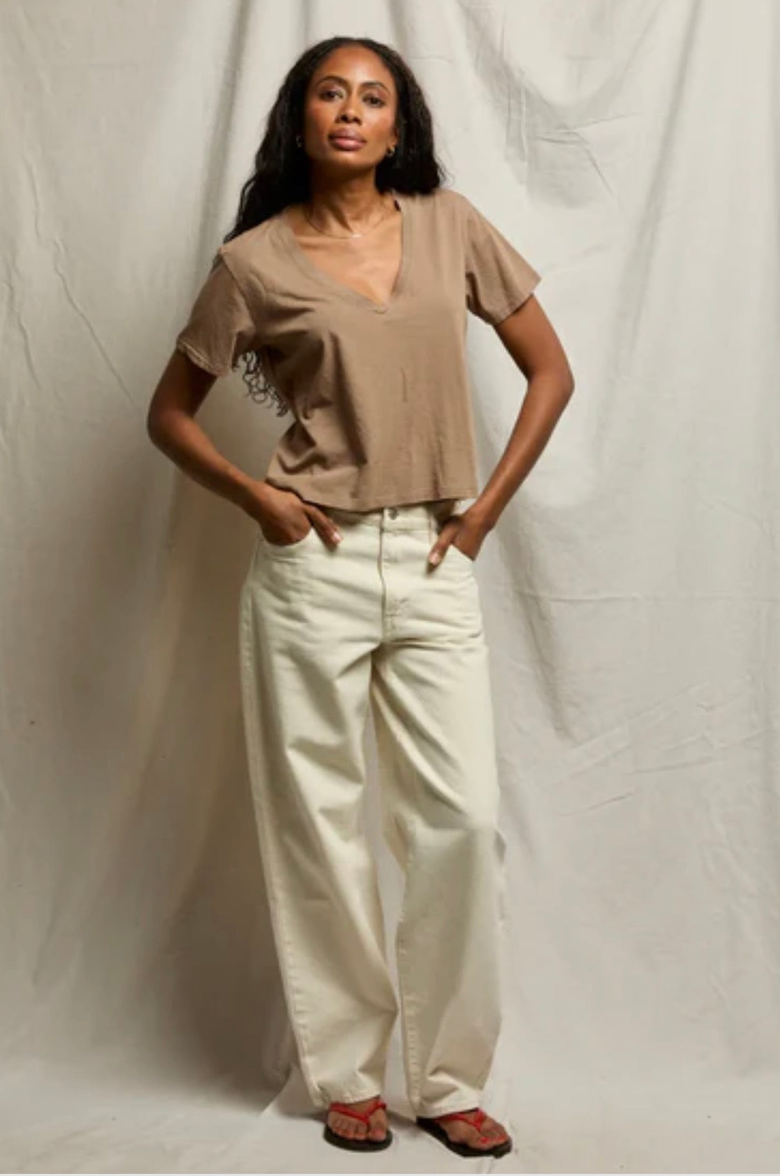 Perfect White Tee Beckett V-Neck Tee