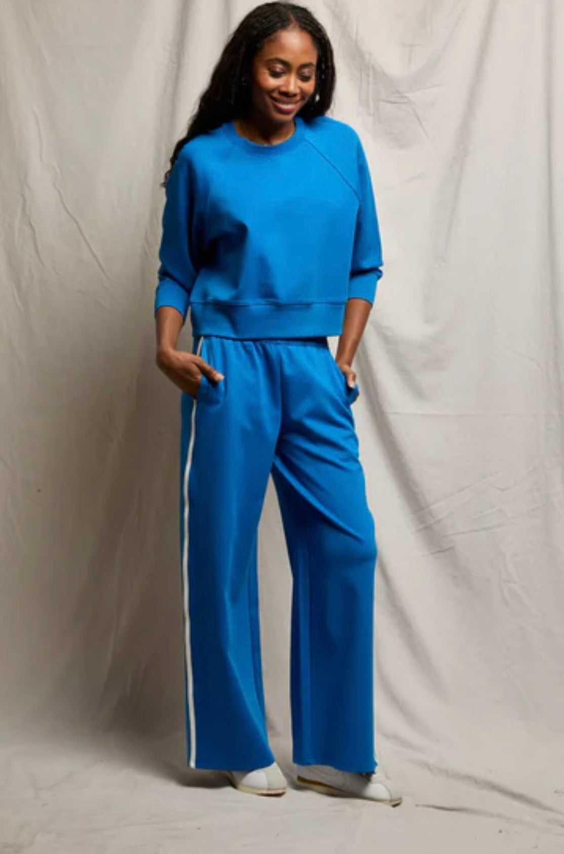 Perfect White Tee Mikos Pant