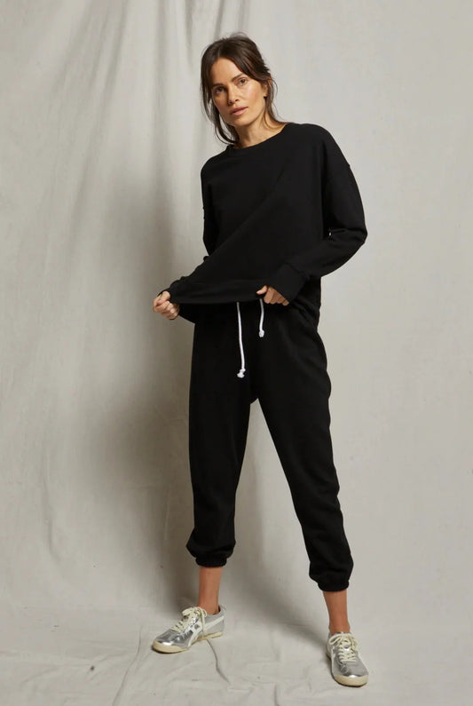 Perfect White Tee Johnny Jogger