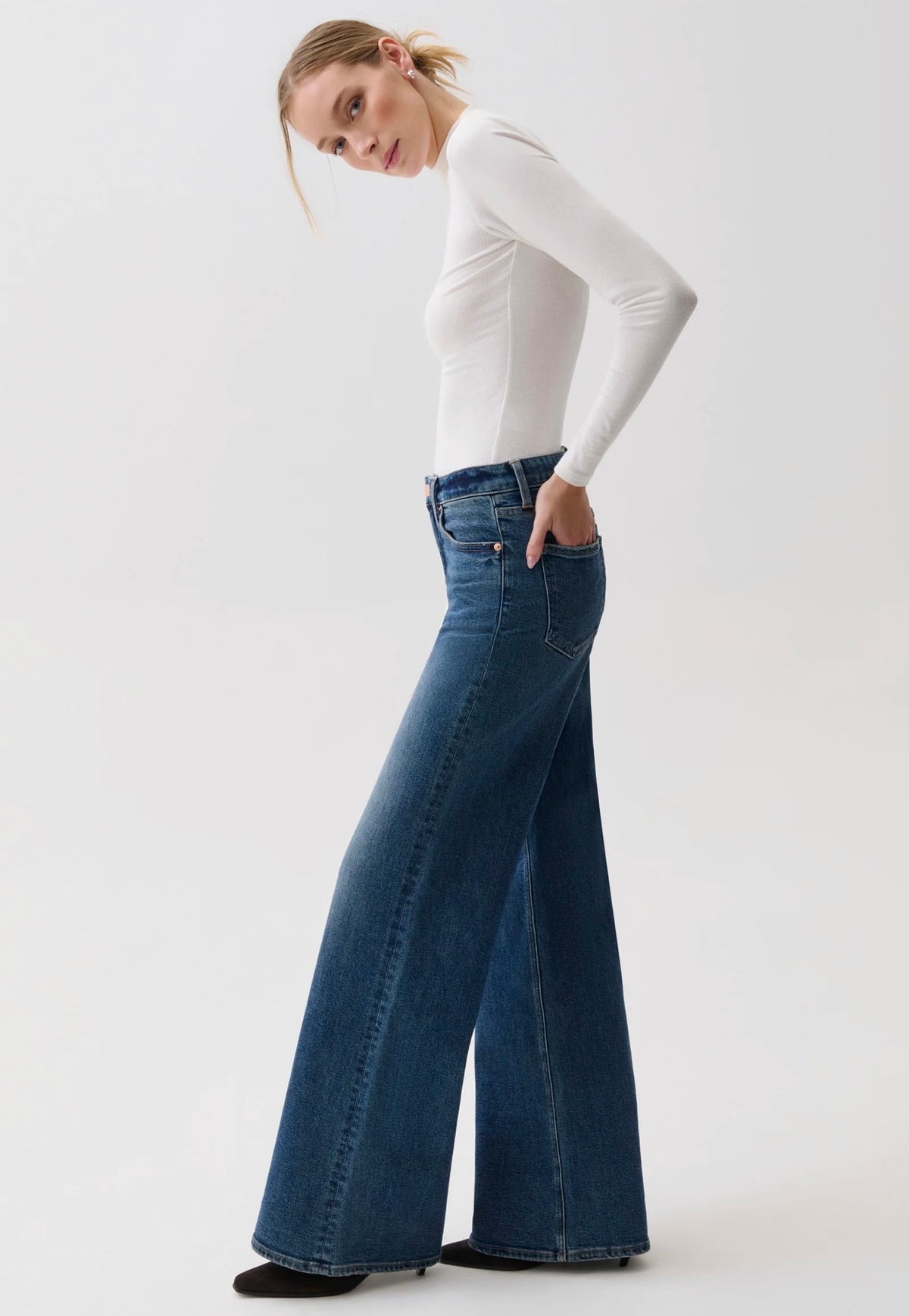 Pistola Vivian Mid Rise Wide Leg