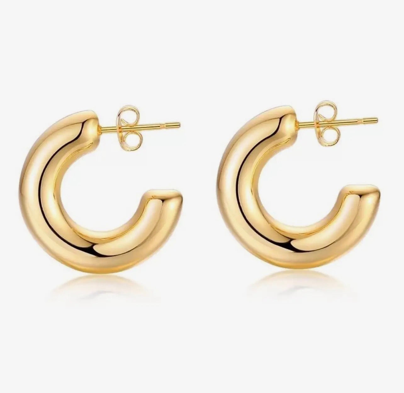 Sahira Chloe Mini Hoop