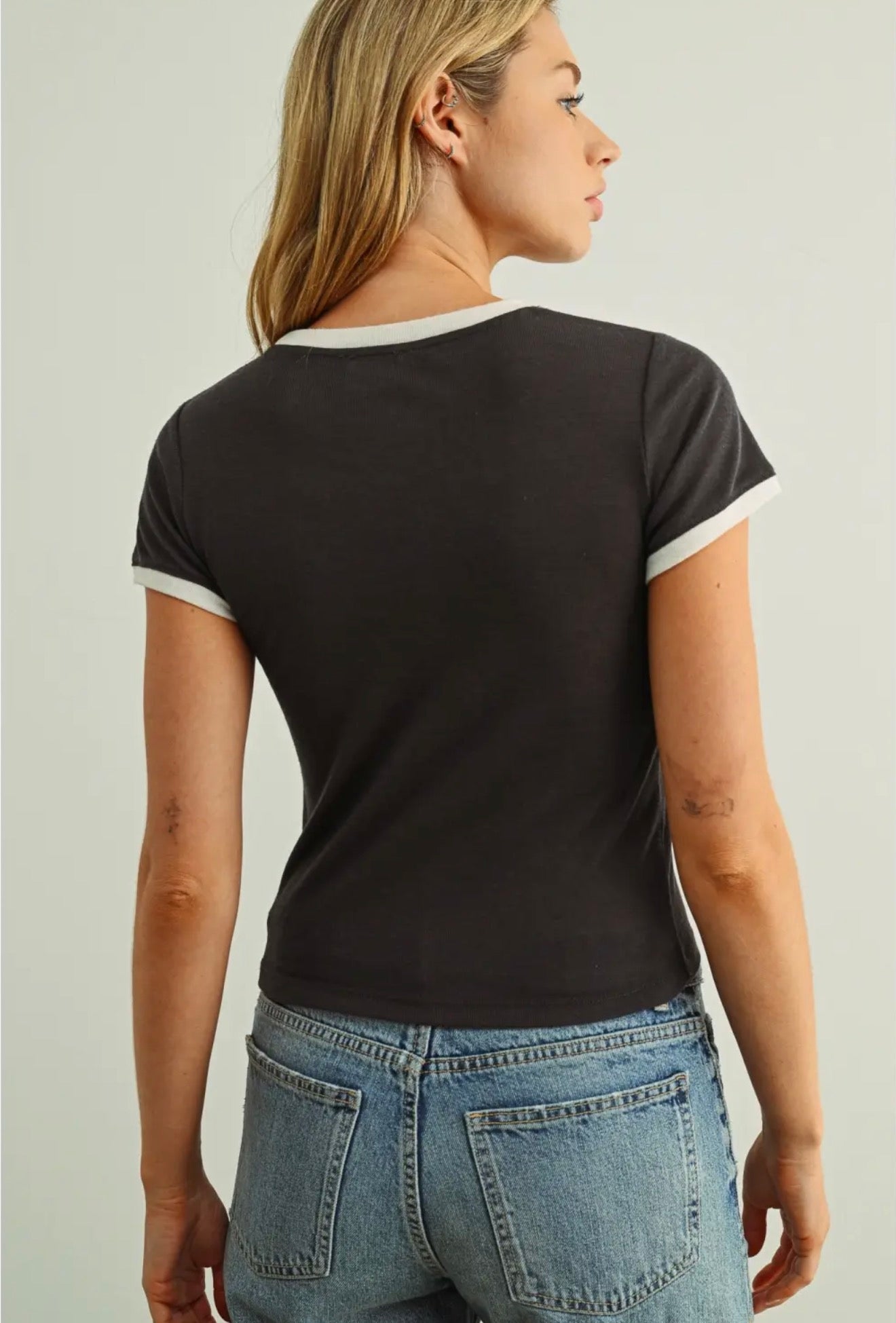 Willa Ringer Tee