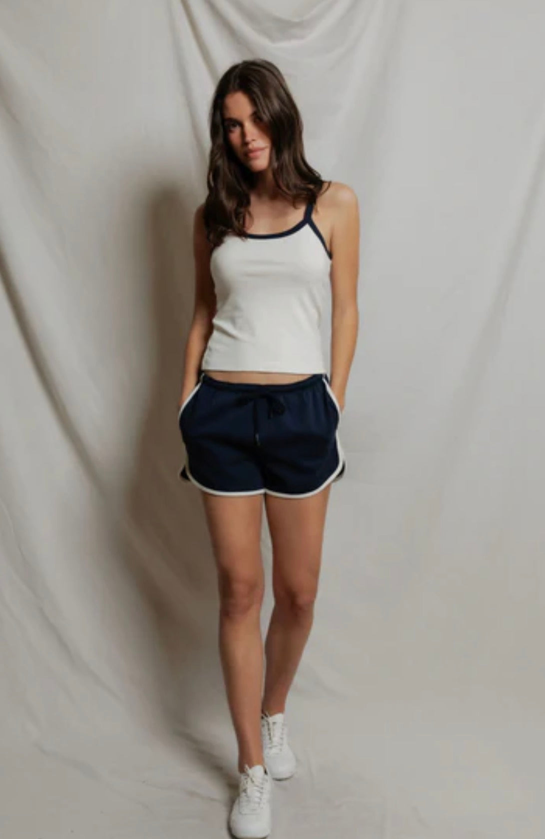 Perfect White Tee Leo Short