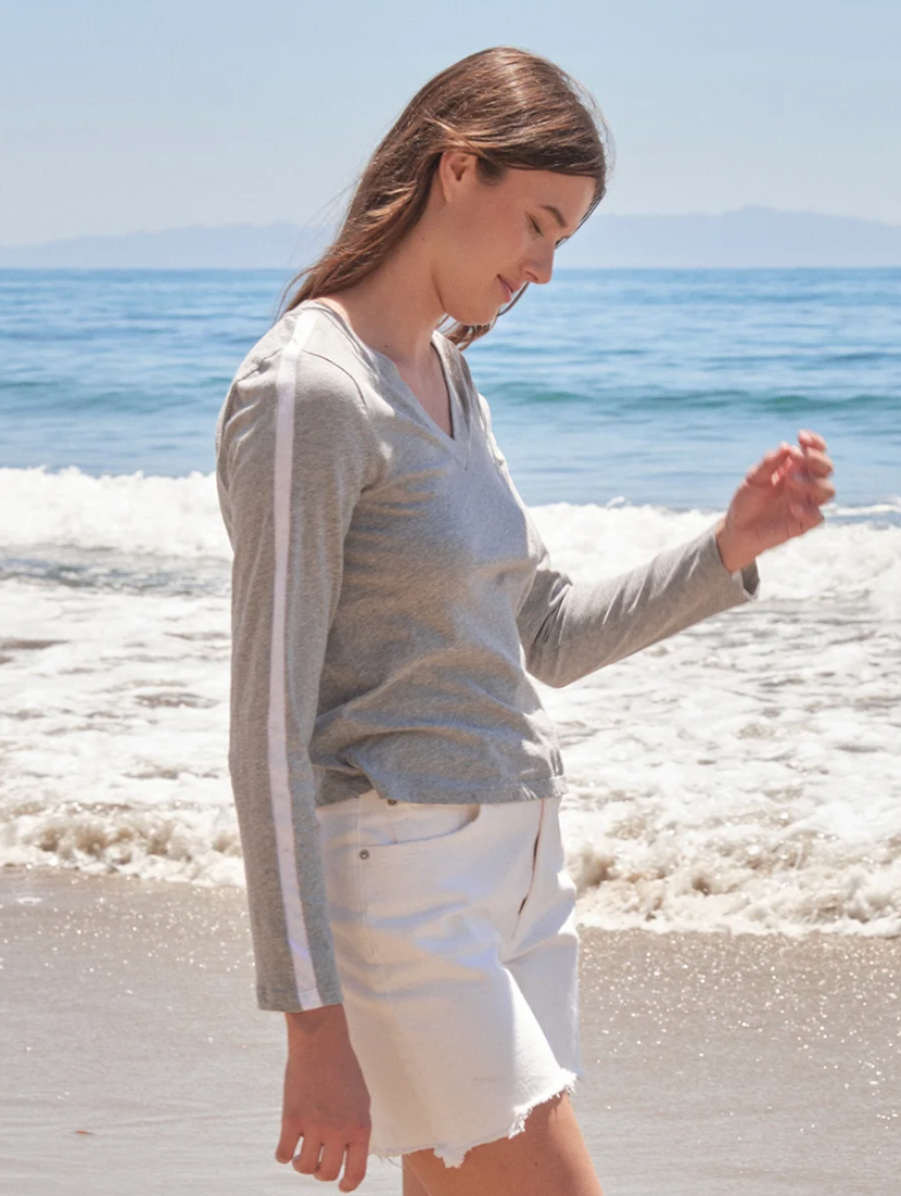 Sundry Sporty V Neck Top
